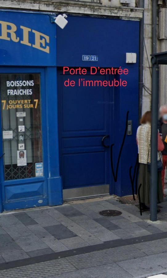 Appartement Au Quai 1921 เบอซองซง ภายนอก รูปภาพ